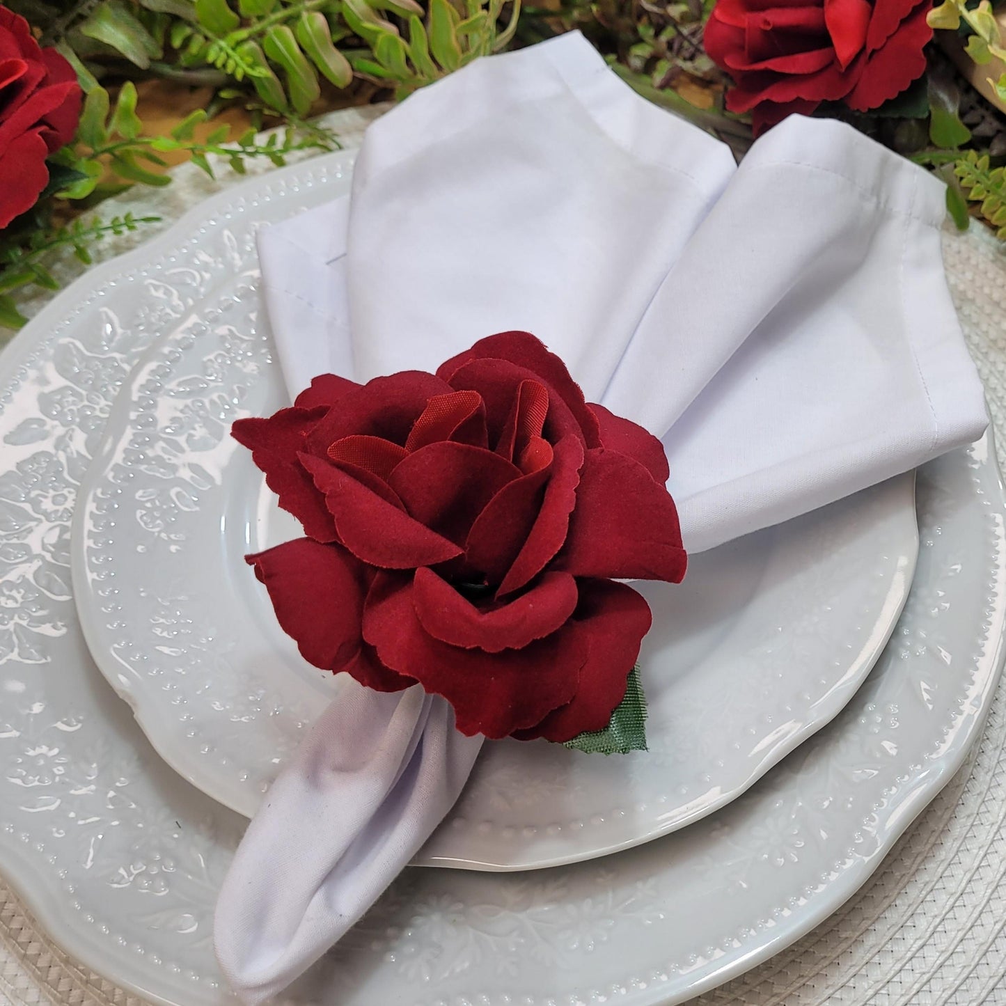 Maison Charlo Wholesale Set of 20 Wholesale Red Colombiana Rose Flower Rosebud Napkin Rings Ecofriendly Pack-4